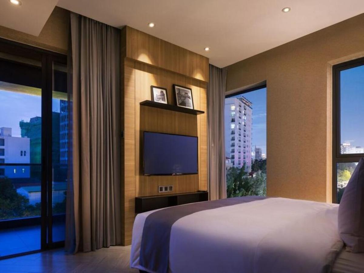 One Residence Hotel & Apartment Phnom Penh Esterno foto